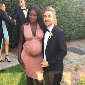 THE DARK-SKINNED MODEL AND THE BLUE-EYED BLOND HAD CHILDREN…