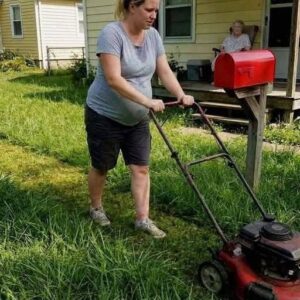 After Helping His Elderly Neighbor, One Unexpected Knock at the Door Changed Everything