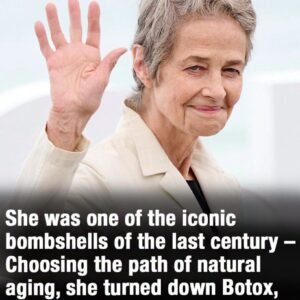 Charlotte Rampling stuns